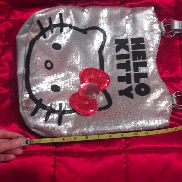Hello Kitty Sequin Tote - Picture 5 of 6